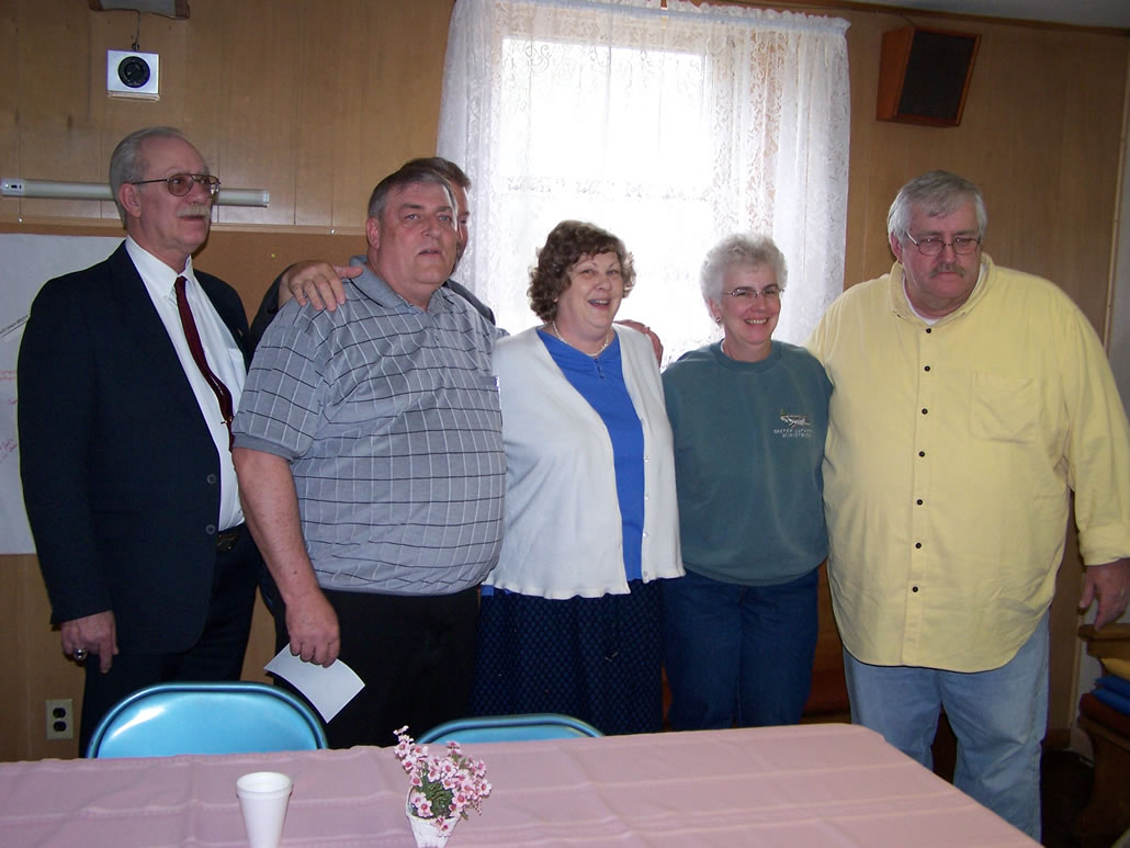 Gary, Butch, Gary's son?, Shirley, Karen, Al